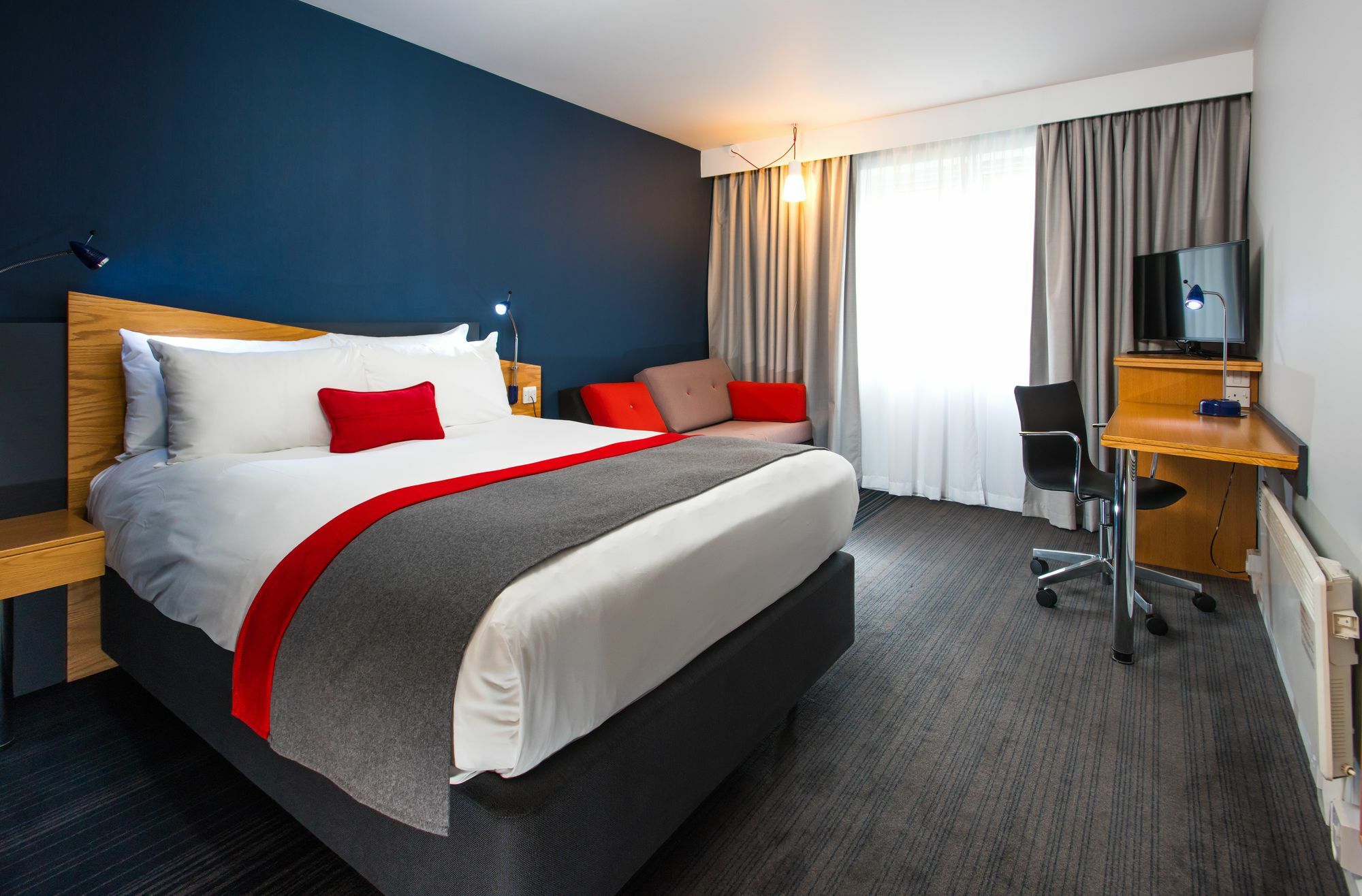 Holiday Inn Express Gloucester - South, An Ihg Hotel Ngoại thất bức ảnh